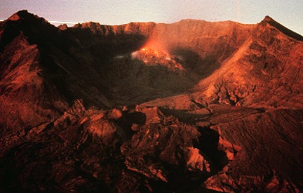 Msh_dome.jpg (34018 octets)